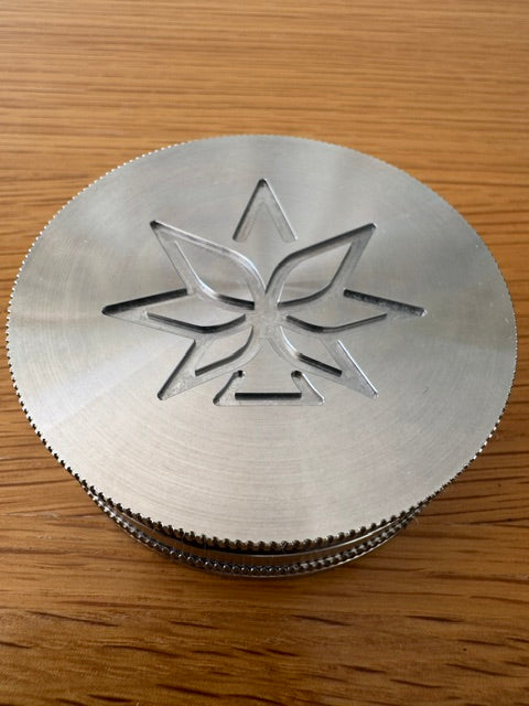 Stainless steel herb grinder